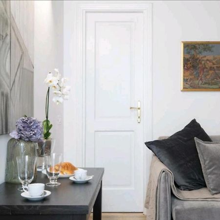 Spanish Modern Apartament Roma Exterior foto